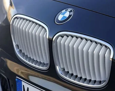 Predné mriežky BMW 1 - F20 F21 strieborné lesklé