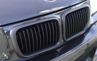 Predné mriežky BMW E36 matné čierne