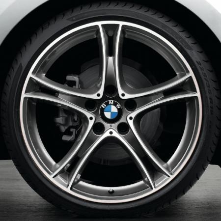 BMW kompletná letná sada diskov "20" s pneumatikami Pirelli