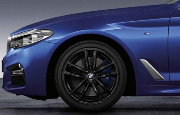 BMW kompletná zimná sada diskov "18" s pneumatikami Goodyear