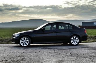 BMW kompletná zimná sada diskov "17" s pneumatikami E90, E91, E92, E93