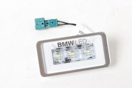 LED svetlo batožinového priestoru originál BMW