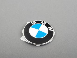 Originál BMW znak E81 E87 F07 F10 E63 F13 E85 E86  - 51147057794