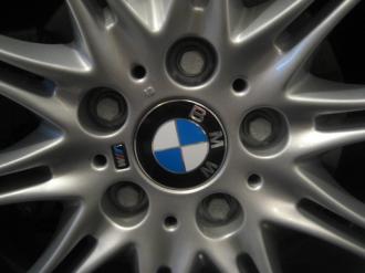 Originálny  BMW stredový znak / krytka kolies