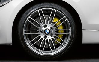 BMW kompletná letná sada diskov "18" s pneumatikami
