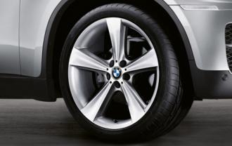 BMW kompletná letná sada diskov "21" s pneumatikami