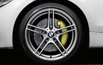 BMW kompletná letná sada diskov "18" s pneumatikami
