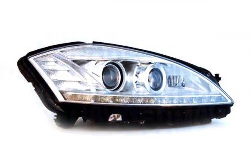 Predné svetlo BI-XENON D1S+H7+H11 s natáčaním do zákruty - Mercedes W221 (6/2009-)