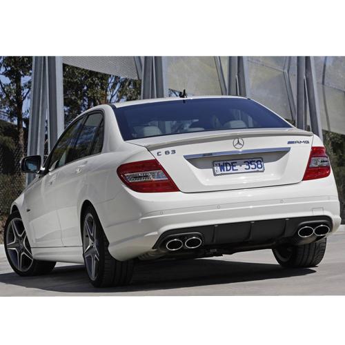 Zadný spojler Mercedes W204 AMG dizajn