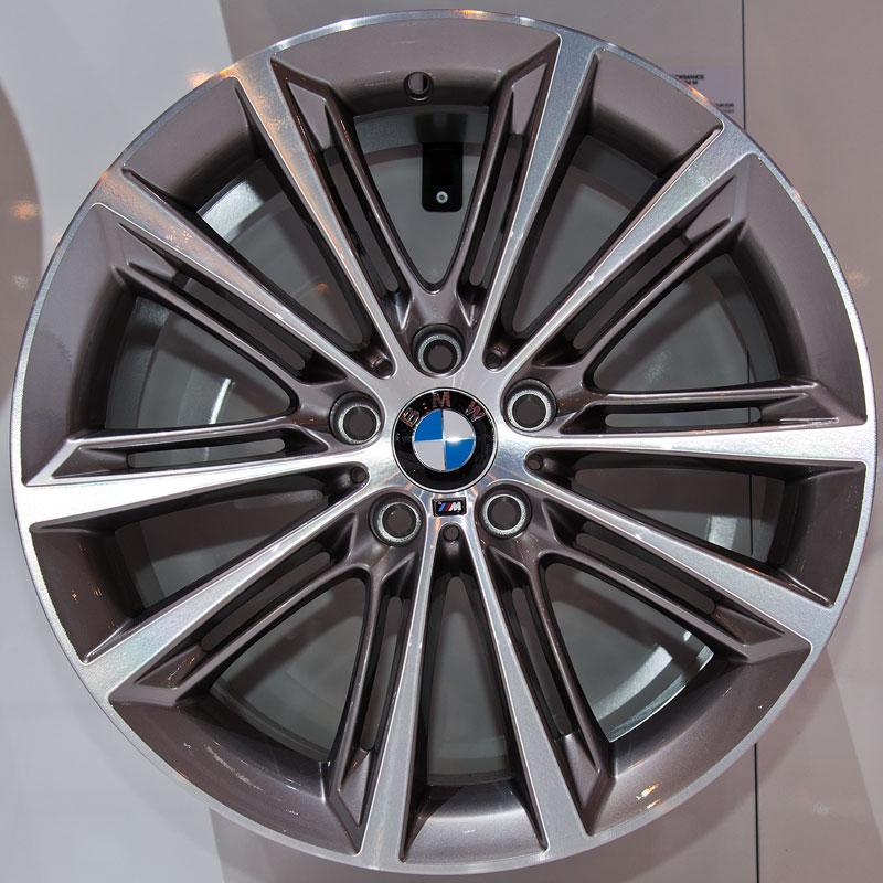 BMW kompletná letná sada diskov "20" s pneumatikami