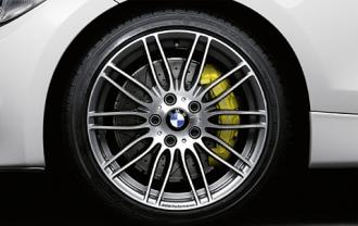 BMW kompletná letná sada diskov "18" s pneumatikami